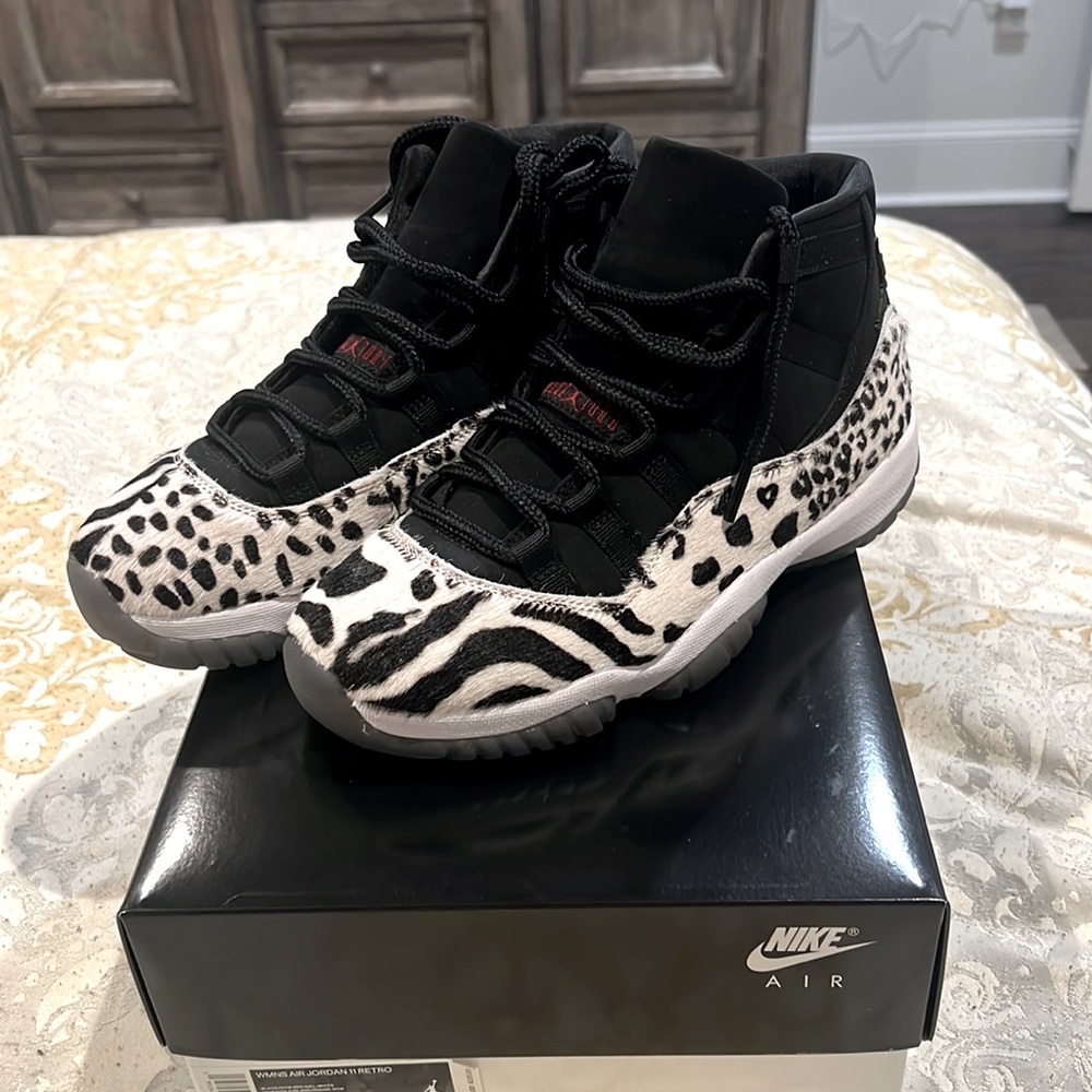 Jordan retro 11s for women; worn once!!priced to sell